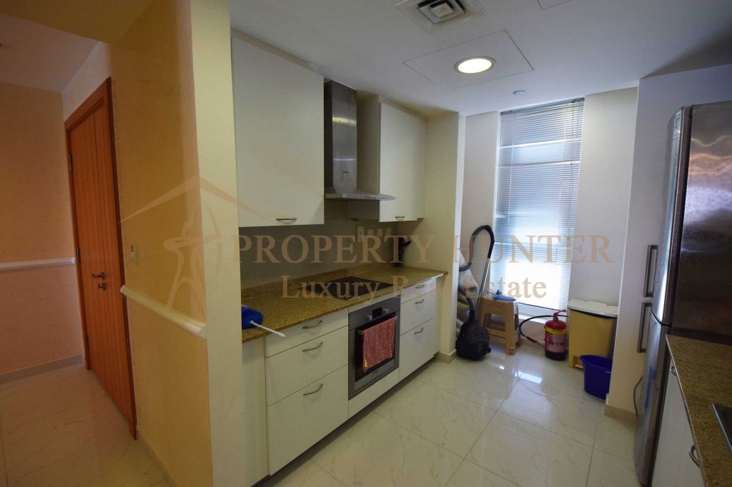Residential Developed 2 Bedrooms S/F Apartment  for sale in The-Pearl-Qatar , Doha-Qatar #39939 - 4  image 