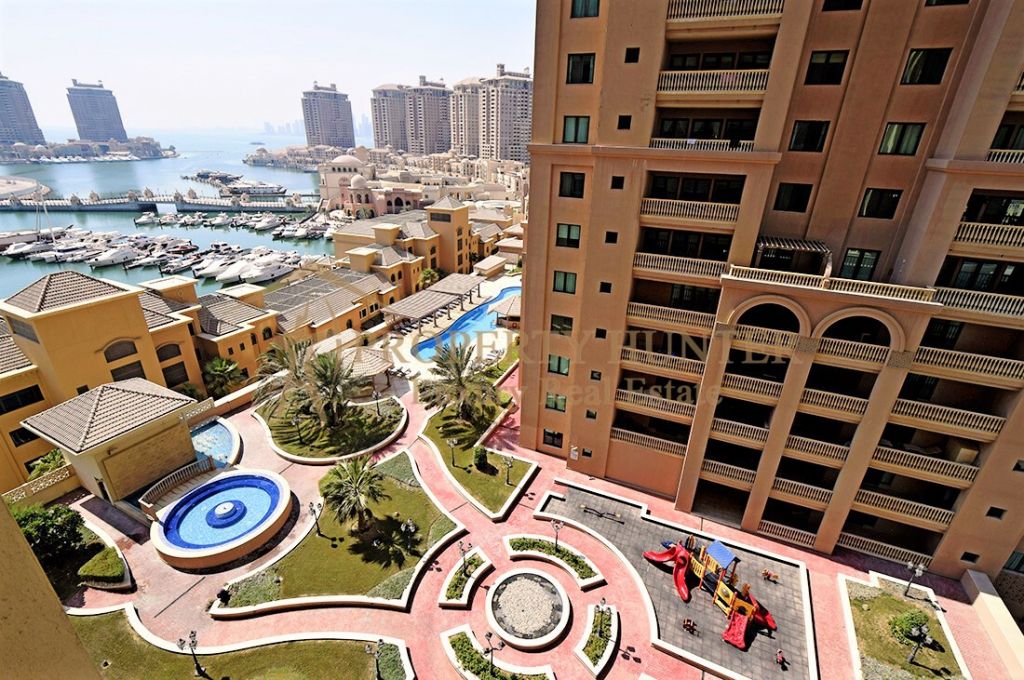 Residential Developed 2 Bedrooms S/F Apartment  for sale in The-Pearl-Qatar , Doha-Qatar #42392 - 1  image 