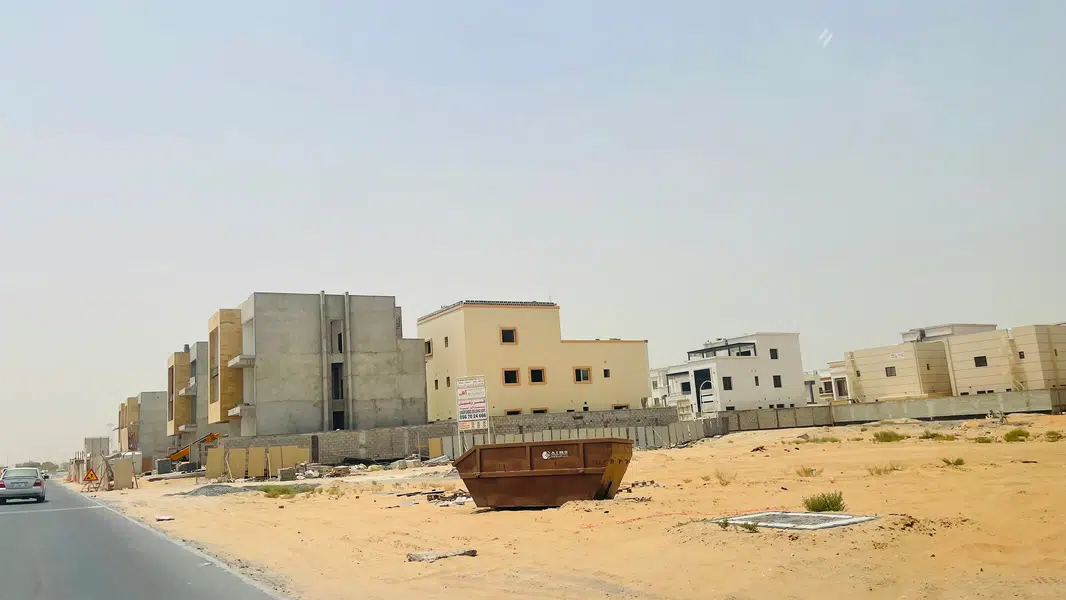 أرض عقار جاهز ارض تجارية  للإيجار في دبي #47725 - 1  صورة 