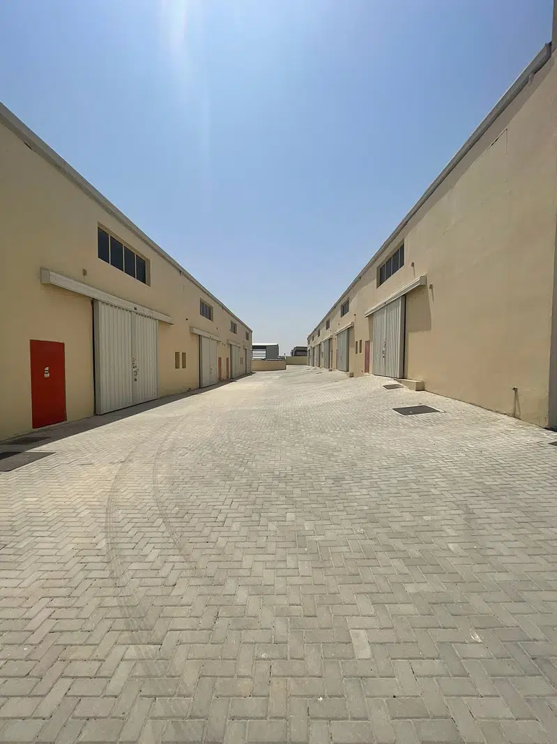 Kommerziell Klaar eigendom U/F Lagerhaus  zu verkaufen in Dubai #47906 - 1  image 