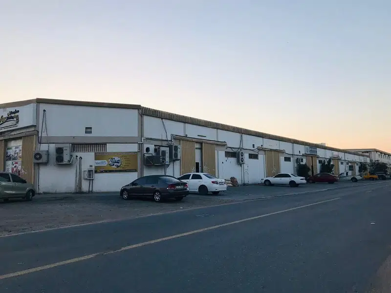 Reklam Hazır Mülk U/F Mağaza  kiralık içinde Dubai #48866 - 1  image 