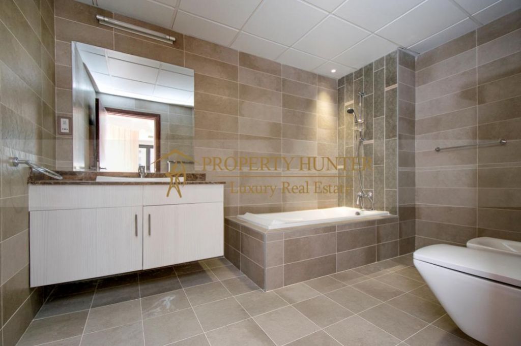 Residential Developed 1 Bedroom S/F Apartment  for sale in The-Pearl-Qatar , Doha-Qatar #7076 - 9  image 