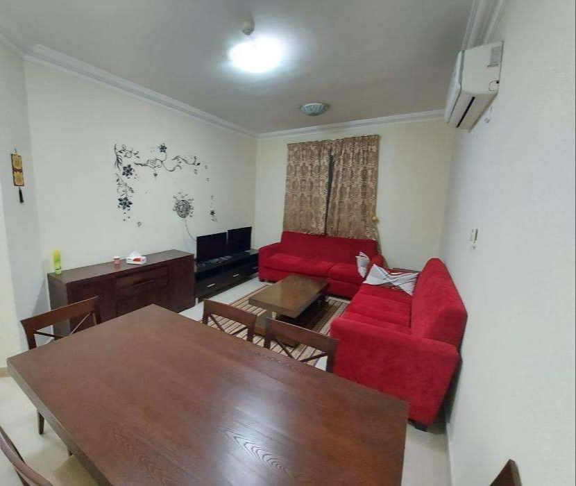 Residential Property 2 Bedrooms F/F Apartment  for rent in Al-Nasr , Doha-Qatar #9410 - 1  image 