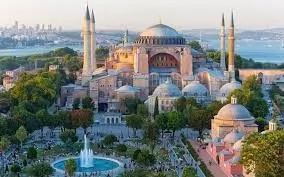 اماكن سياحية في اسطنبول القاء نظرة على الجمال المعماري  | السفر في أوقات الفراغ تركيا #3649 - 1  صورة 