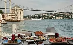 مطاعم اسطنبول - أفضل المطاعم المطلة على مضيق البوسفور | مطعم الطعام تركيا #3765 - 1  صورة 