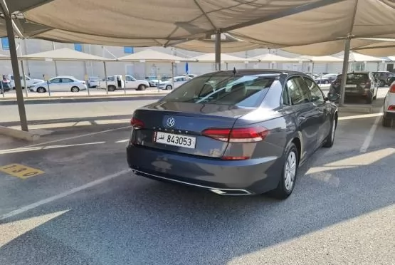 Used Volkswagen Passat For Sale in Al Sadd , Doha #10025 - 1  image 
