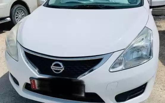 Использовал Nissan Tiida Продается в Аль-Садд , Доха #10058 - 1  image 