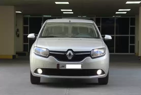 Used Renault Unspecified For Sale in Al Sadd , Doha #10092 - 1  image 