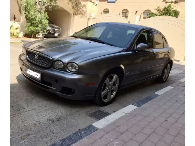 Использовал Jaguar X-Type Продается в Доха #10114 - 1  image 