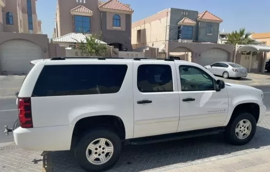 Used Chevrolet Suburban For Sale in Al Sadd , Doha #10133 - 1  image 