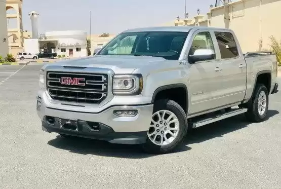 Used GMC Sierra For Sale in Doha #10221 - 1  image 