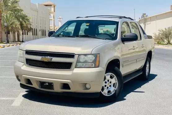 Used Chevrolet Avalanche For Sale in Doha #10235 - 1  image 