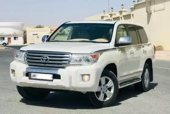 Gebraucht Toyota Land Cruiser Zu verkaufen in Doha #10239 - 1  image 