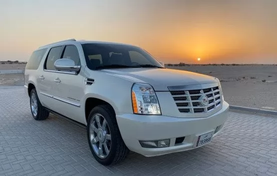 Used Cadillac Escalade For Sale in Doha #10282 - 1  image 