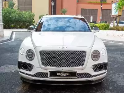 مستعملة Bentley Unspecified للبيع في الدوحة #10301 - 1  صورة 