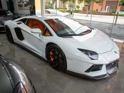 Used Lamborghini Unspecified For Sale in Doha-Qatar #10319 - 1  image 