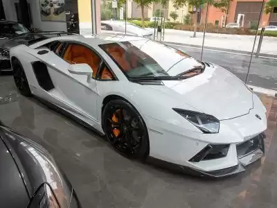 Использовал Lamborghini Unspecified Продается в Доха #10319 - 1  image 