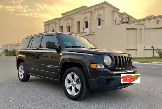 Использовал Jeep Patriot Продается в Доха #10352 - 1  image 