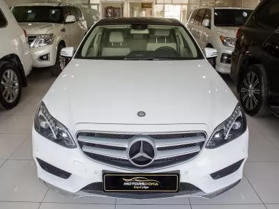 Used Mercedes-Benz E Class For Sale in Doha #10385 - 1  image 