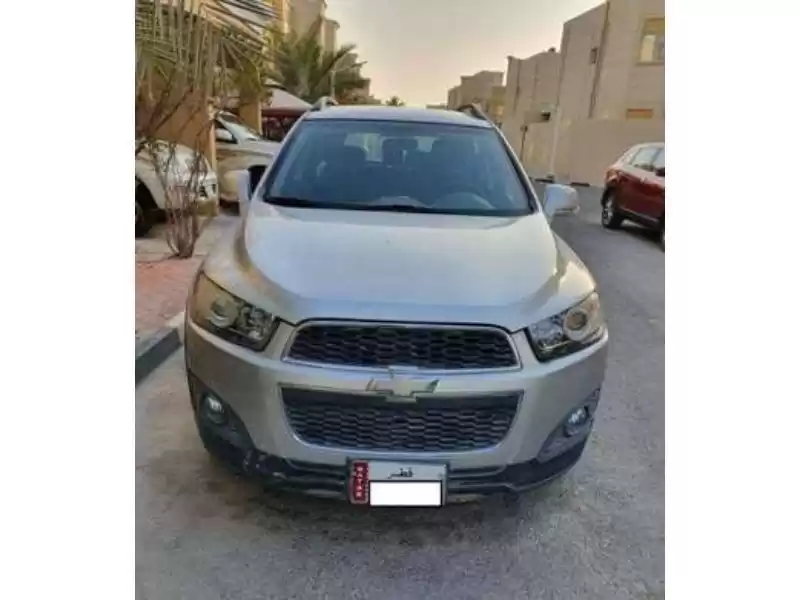 مستعملة Chevrolet Captiva للبيع في الدوحة #10435 - 1  صورة 