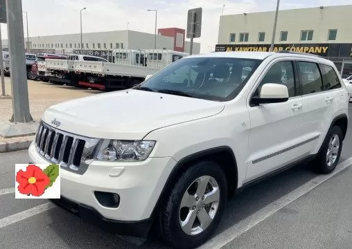 Nouveau Jeep Cherokee À vendre au Doha #10475 - 1  image 