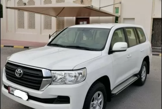 Usado Toyota Land Cruiser Venta en Doha #10493 - 1  image 