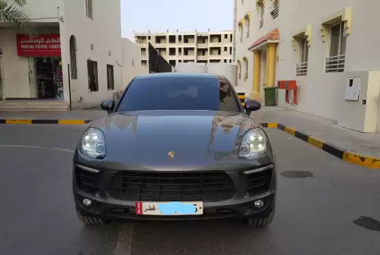 Kullanılmış Porsche Macan Satılık içinde Al Sadd , Doha #10496 - 1  image 