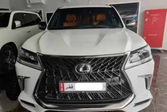 Gebraucht Lexus LX Zu verkaufen in Doha #10505 - 1  image 