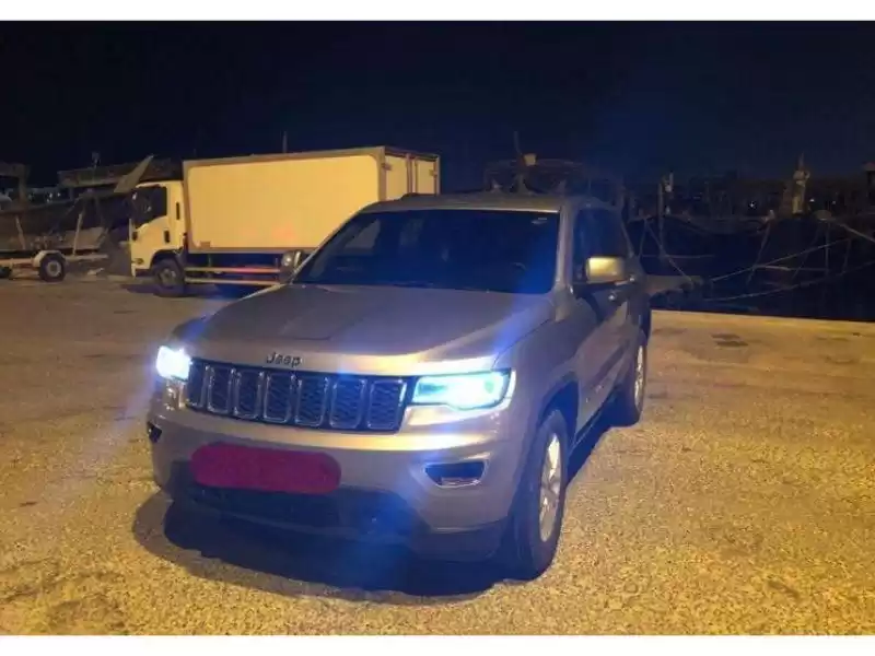 Used Jeep Grand Cherokee For Sale in Doha #10518 - 1  image 