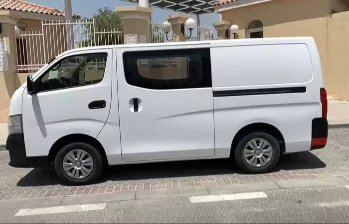 Gebraucht Nissan Unspecified Zu verkaufen in Al Sadd , Doha #10560 - 1  image 