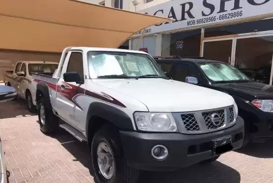 مستعملة Nissan Patrol للبيع في الدوحة #10570 - 1  صورة 