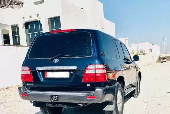 مستعملة Toyota Land Cruiser للبيع في الدوحة #10590 - 1  صورة 