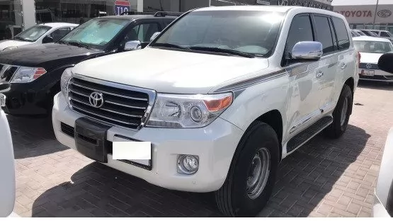 用过的 Toyota Land Cruiser 出售 在 多哈 #10605 - 1  image 