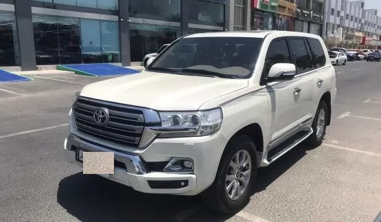 Used Toyota Land Cruiser For Sale in Doha #10613 - 1  image 