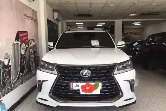 Использовал Lexus LX Продается в Доха #10620 - 1  image 