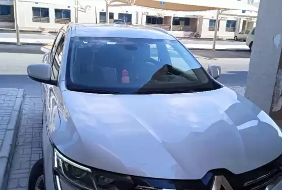 Used Renault Koleos For Sale in Doha #10674 - 1  image 