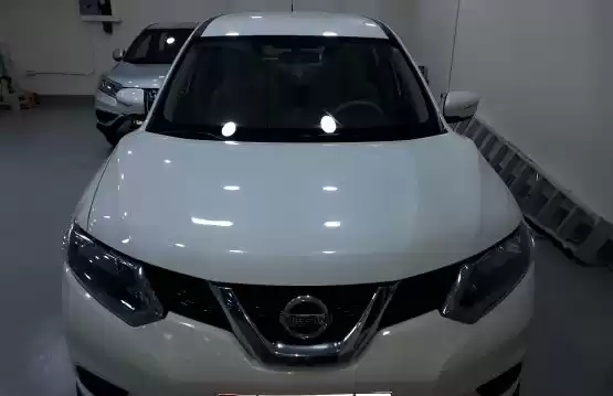 Gebraucht Nissan X-Trail Zu verkaufen in Doha #10741 - 1  image 