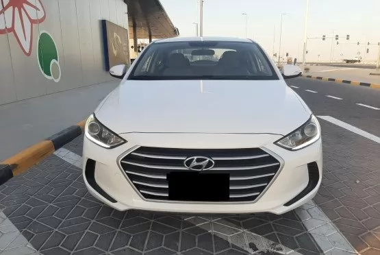 Gebraucht Hyundai Elantra Zu verkaufen in Doha #10797 - 1  image 