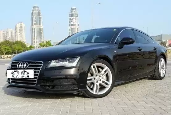 Utilisé Audi Unspecified À vendre au Doha #11000 - 1  image 