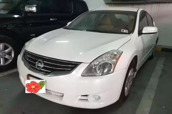 Used Nissan Altima For Sale in Doha #11057 - 1  image 