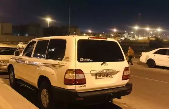 Gebraucht Toyota Land Cruiser Zu verkaufen in Al Sadd , Doha #11069 - 1  image 