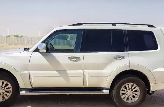 Использовал Mitsubishi Pajero Продается в Аль-Садд , Доха #11073 - 1  image 