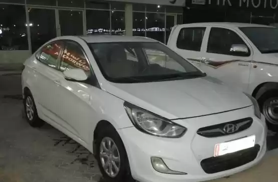 Usado Hyundai Accent Venta en Doha #11156 - 1  image 