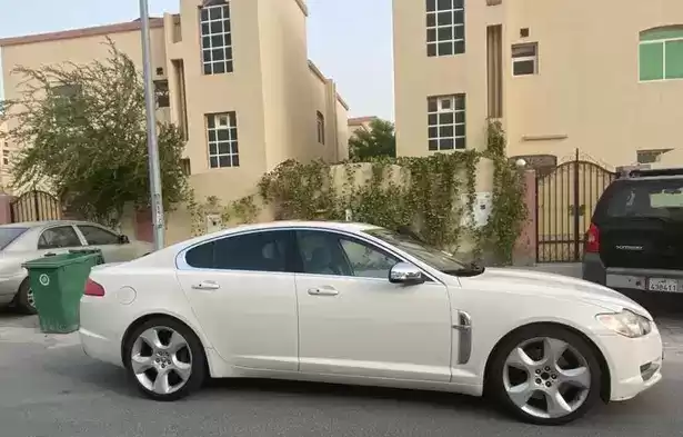 用过的 Jaguar XF 出售 在 萨德 , 多哈 #11162 - 1  image 