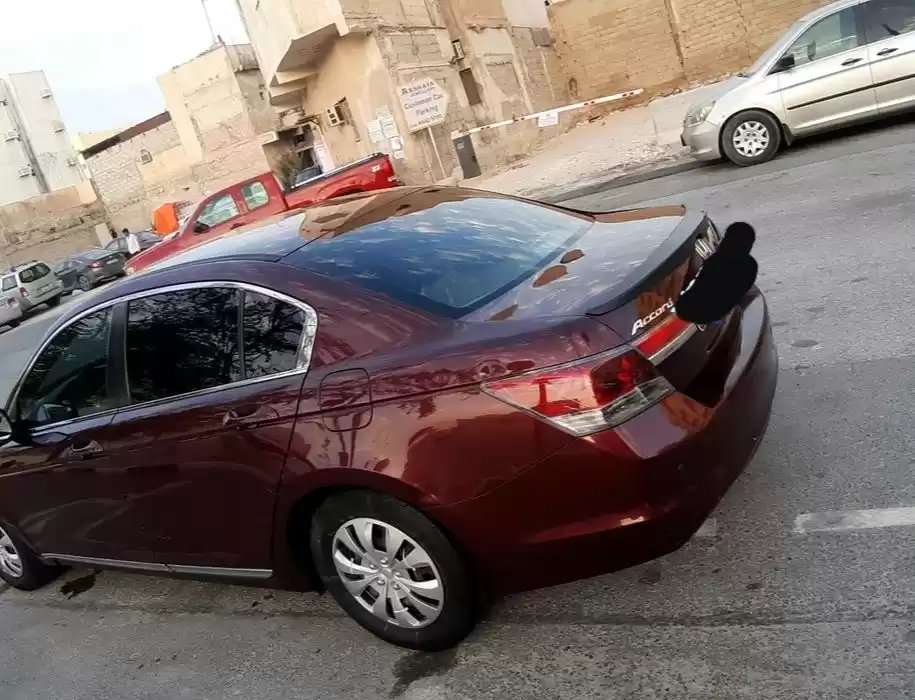 مستعملة Honda Accord للبيع في الدوحة #11180 - 1  صورة 