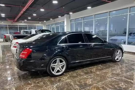 Использовал Mercedes-Benz SZ Продается в Доха #11248 - 1  image 