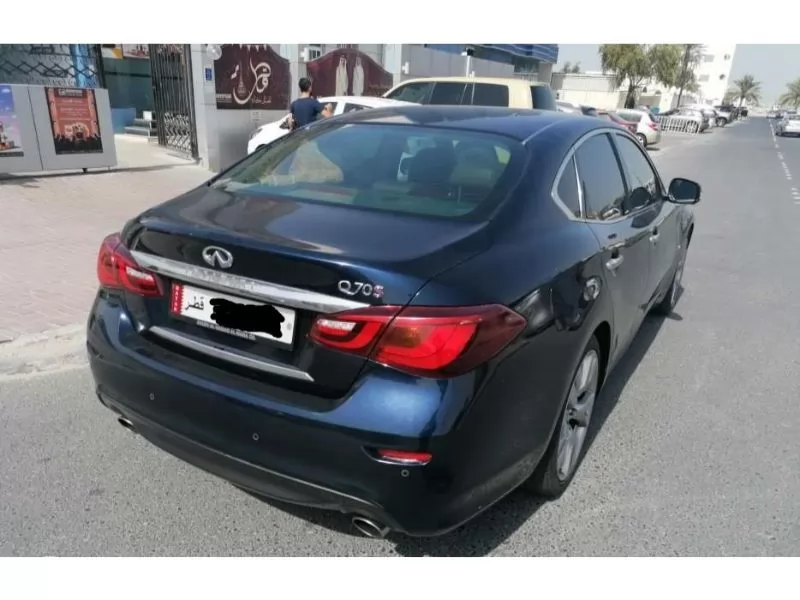 Used Infiniti Q70 For Sale in Doha #11282 - 1  image 