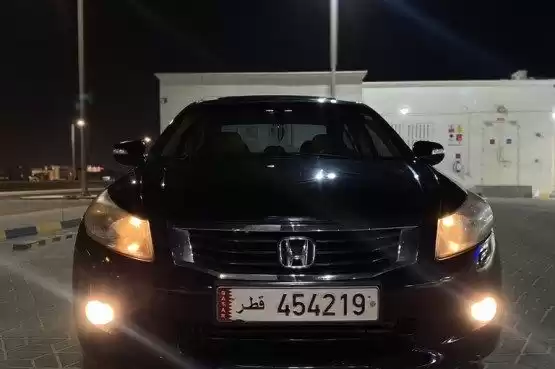 Gebraucht Honda Accord Zu verkaufen in Al Sadd , Doha #11362 - 1  image 
