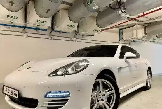 Usado Porsche Unspecified Venta en Doha #11379 - 1  image 