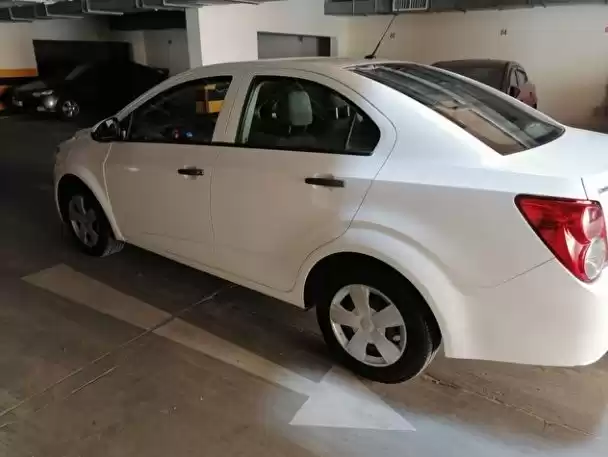 Gebraucht Chevrolet Sonic Zu verkaufen in Doha #11430 - 1  image 